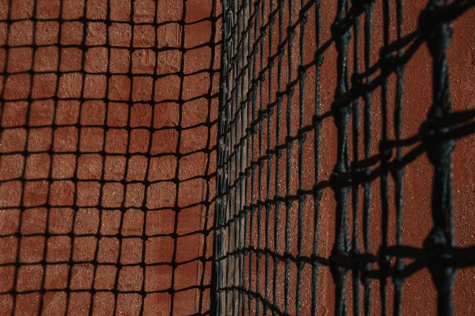 Padel vs Beach Tennis: What's the Difference? (UK 2026)